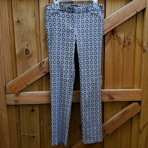 🌻Black & White Design, Straight leg pants.